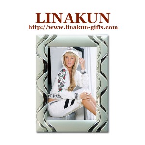 Fashion Silver Photo/Picture Frame for Home Decoration (LMPF-054)